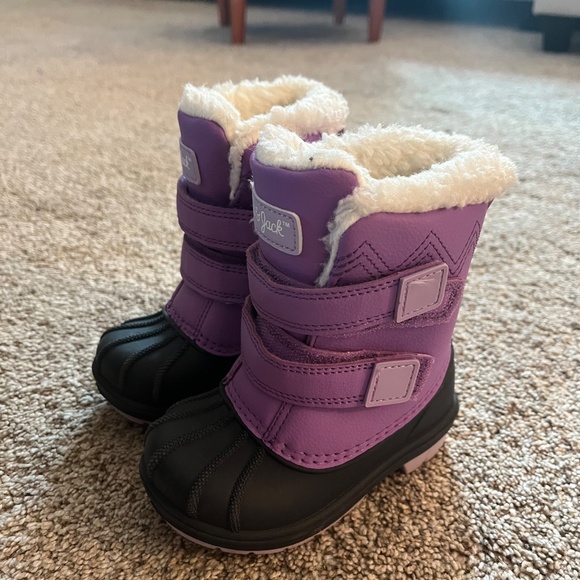 Toddler Winter Boots - Picture 2 of 2